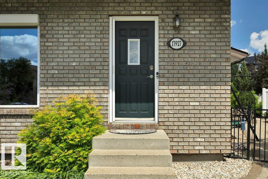17927 92A ST NW - 2