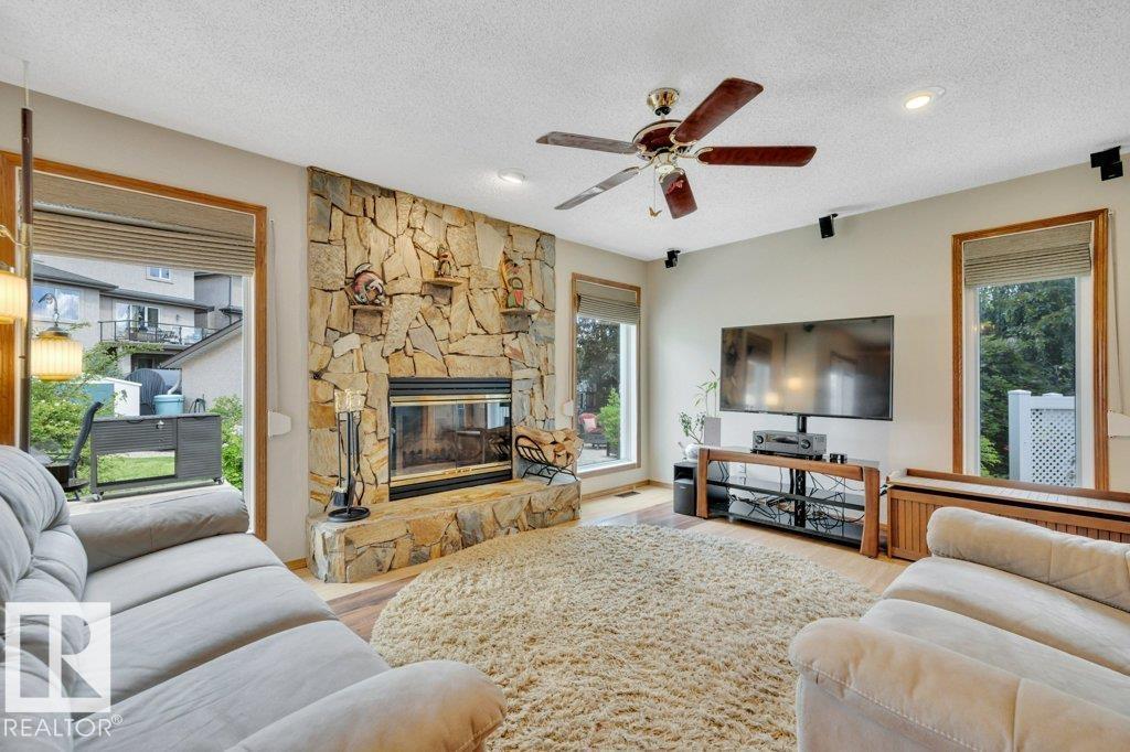 17927 92A ST NW - 11