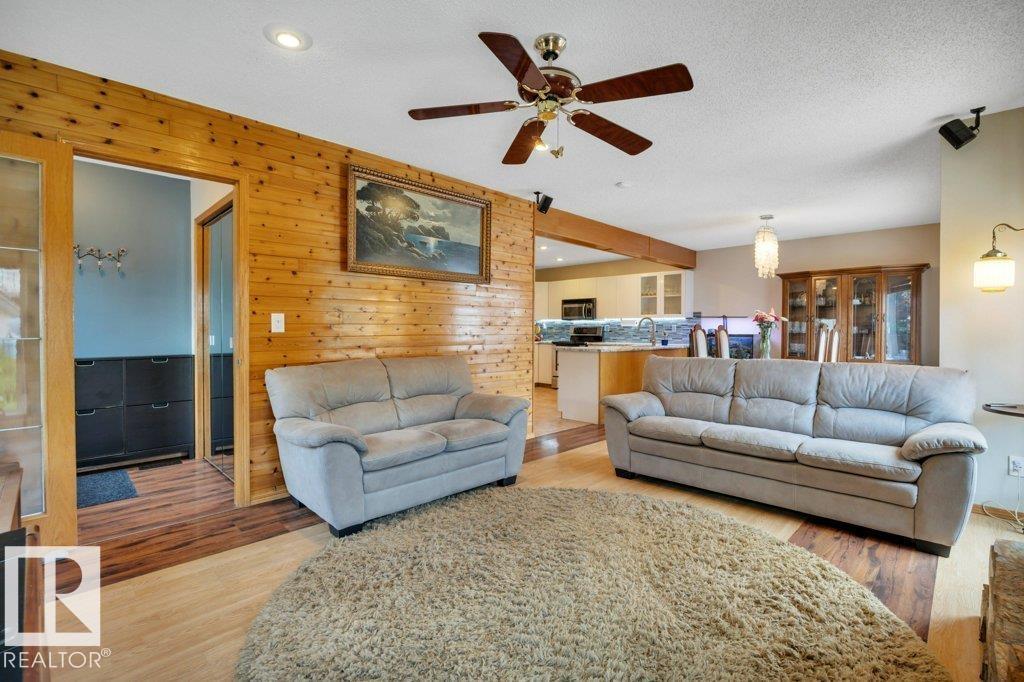17927 92A ST NW - 12