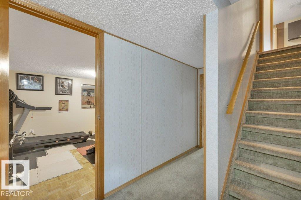 17927 92A ST NW - 27
