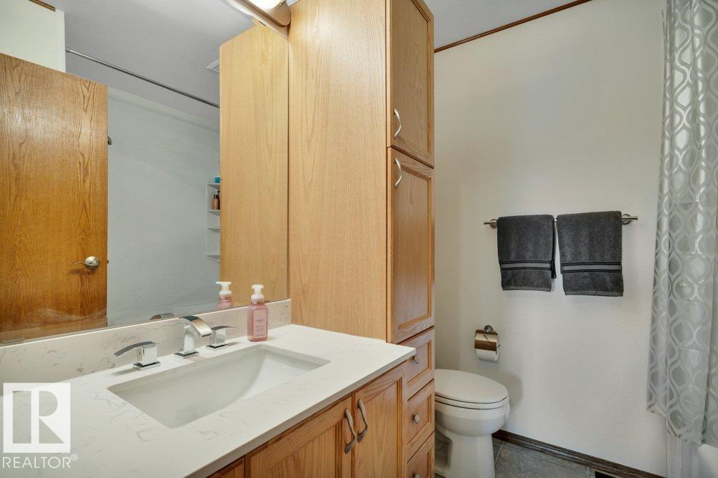 17927 92A ST NW - 21
