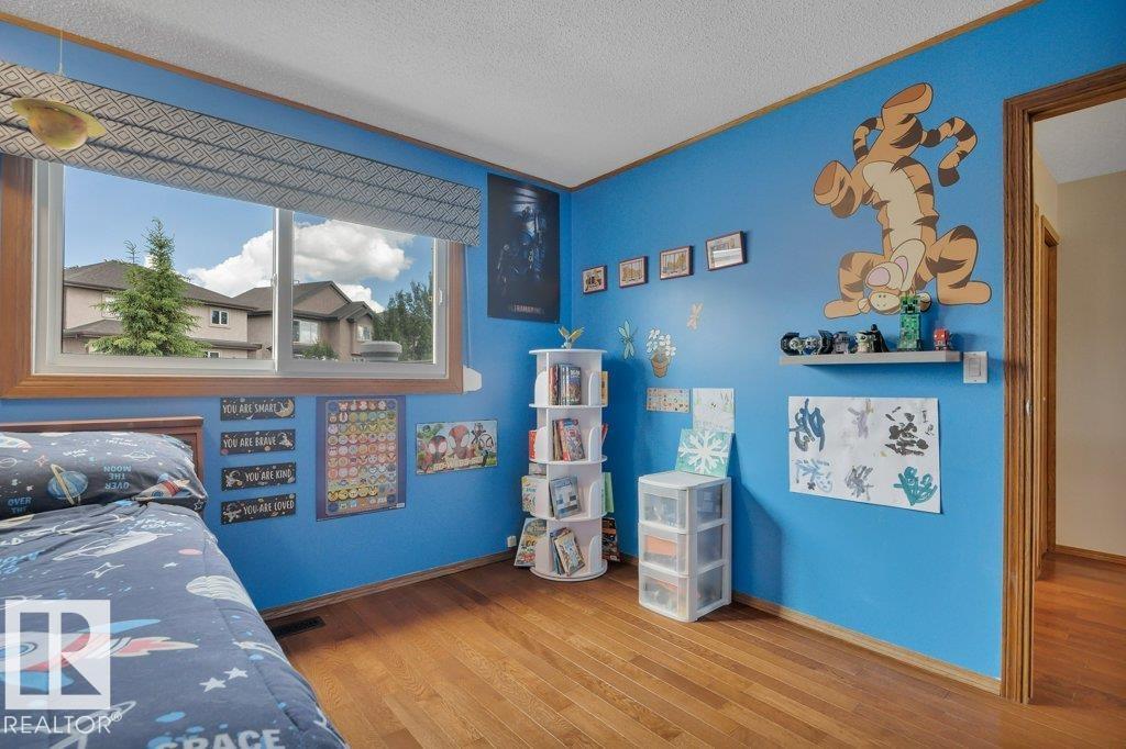 17927 92A ST NW - 24