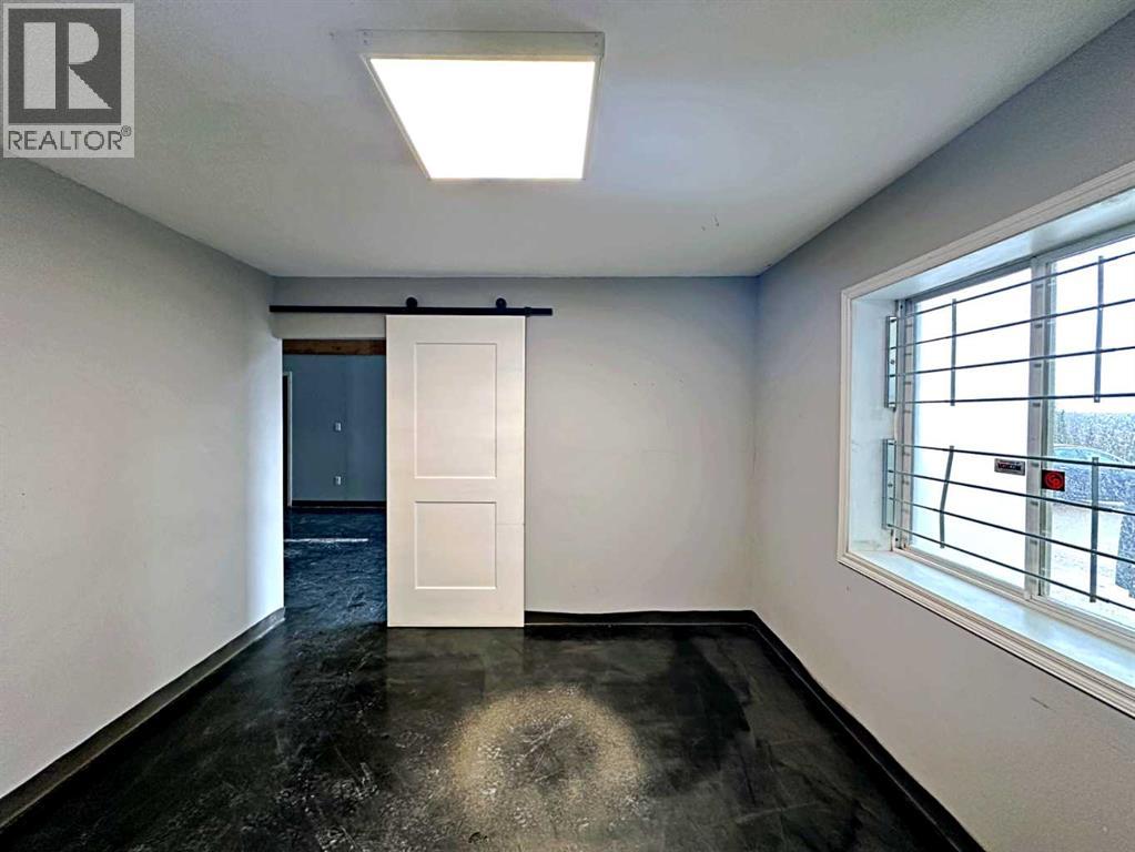 280 MacLennan Crescent - Photo 11
