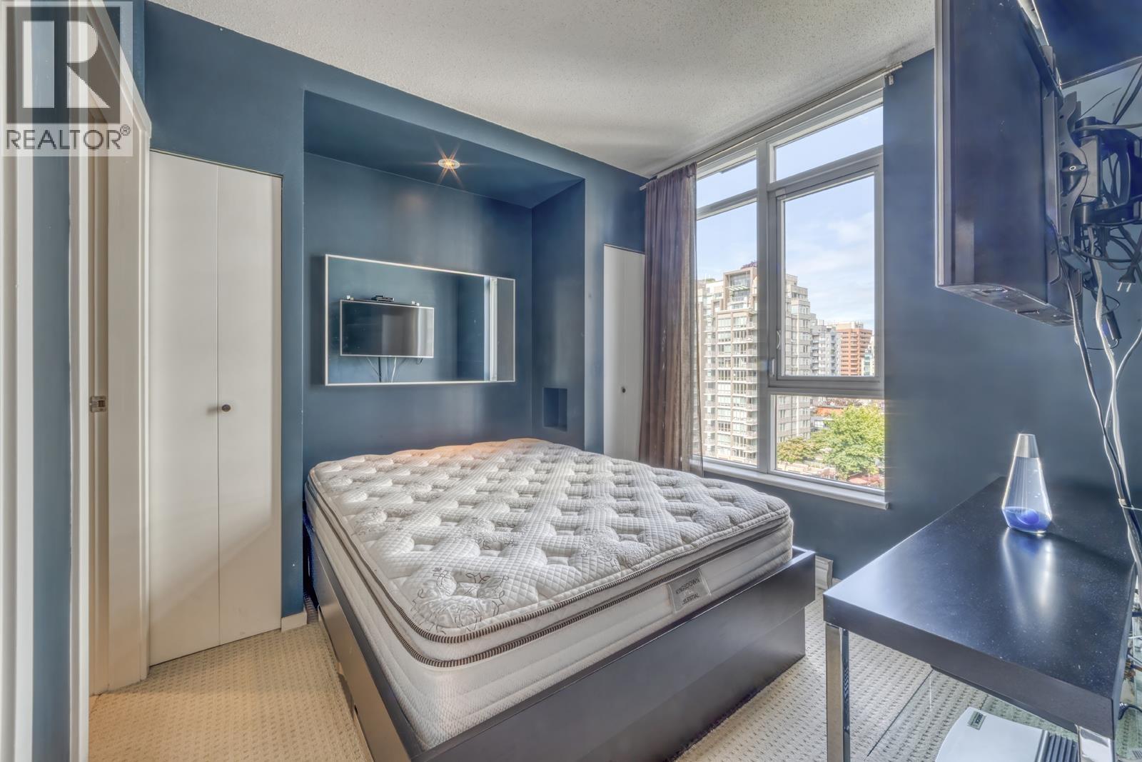 1 Bed, 1 Bath House for Sale in Vancouver – 1408 1001 HOMER STREET, Vancouver – MLS# R3144731 - Image 11