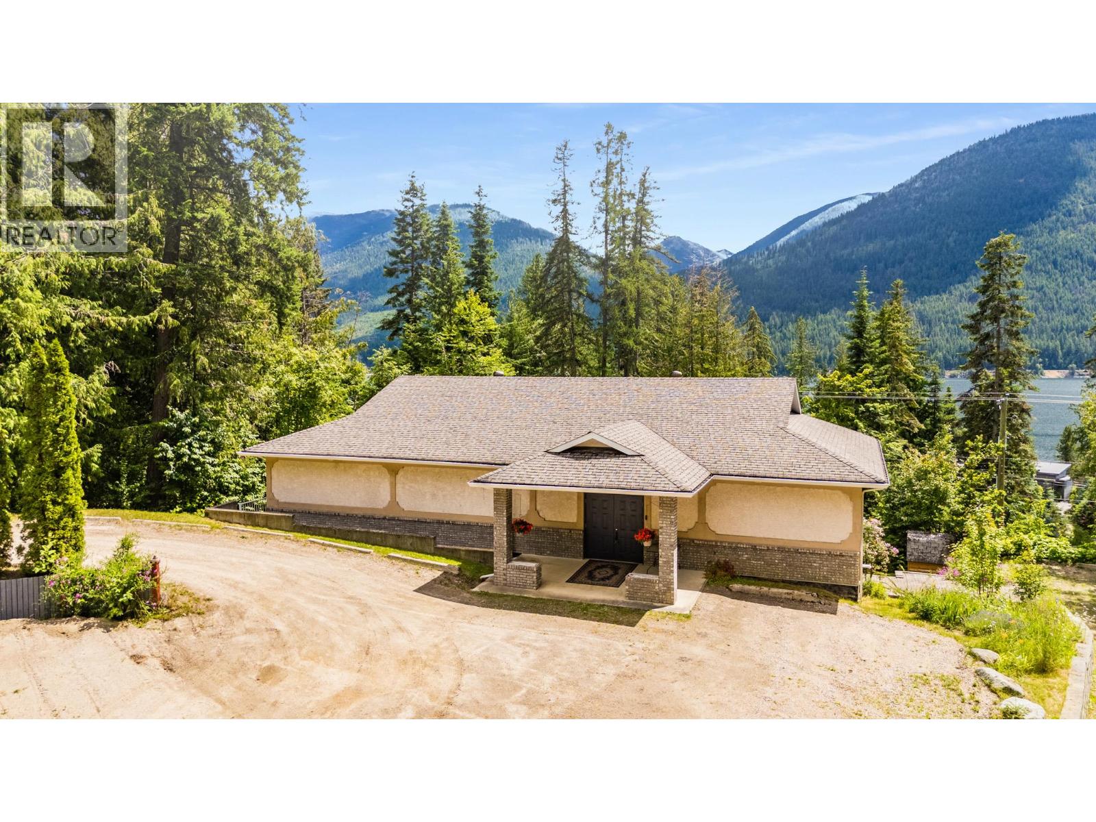 5648 Longbeach Road - 1