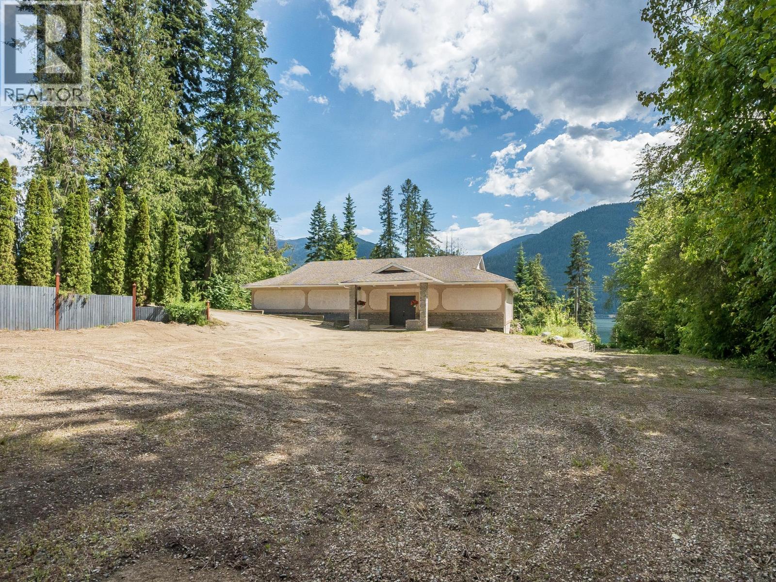 5648 Longbeach Road - 3