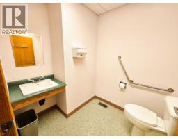 5648 Longbeach Road, Nelson, BC V1L6N9 Photo 36