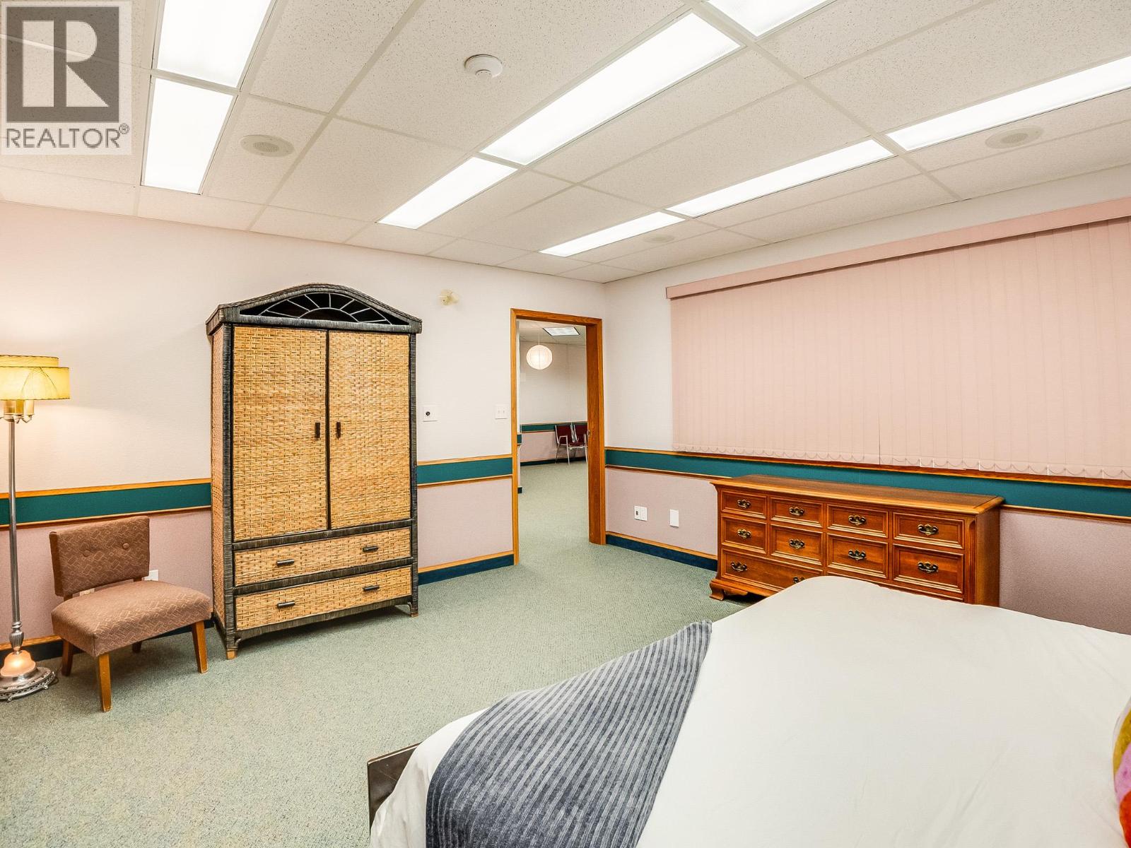 5648 Longbeach Road - 43