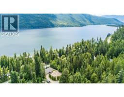 5648 Longbeach Road, Nelson, BC V1L6N9 Photo 59