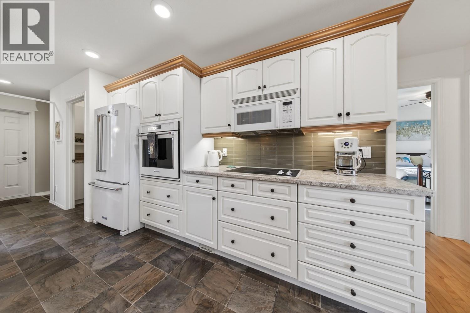 5152 RIVERVIEW Crescent, Fairmont Hot Springs
