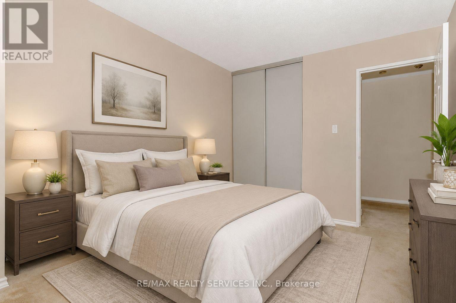 #308 30 MALTA AVENUE - Image 17