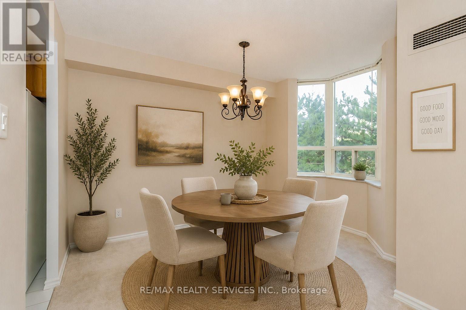 #308 30 MALTA AVENUE - Image 12