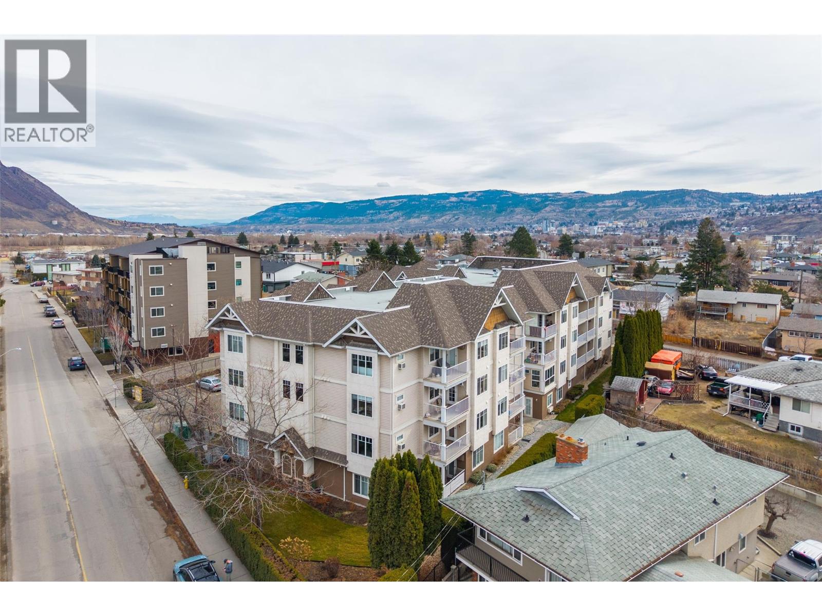 #312 120 Vernon Avenue - 21