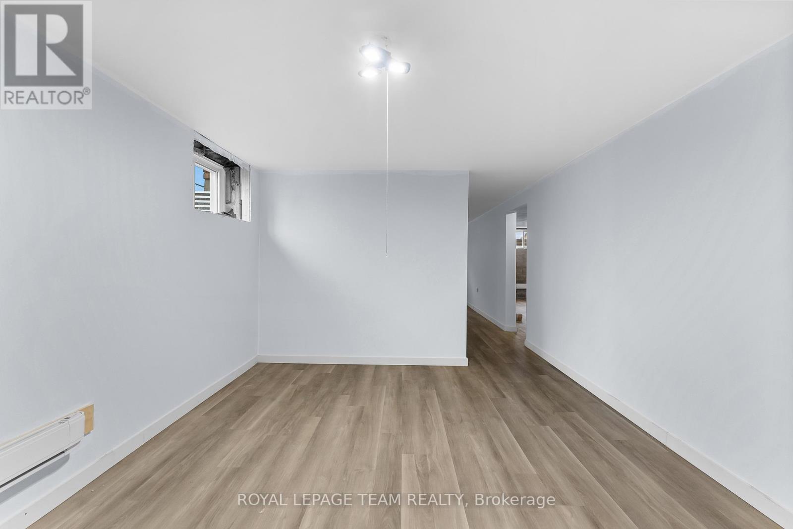 61 HERMAN STREET - 18