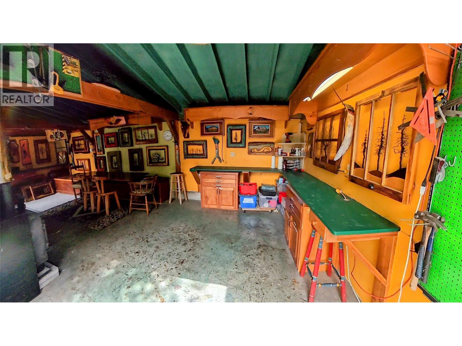 1768 Victoria Avenue - 20