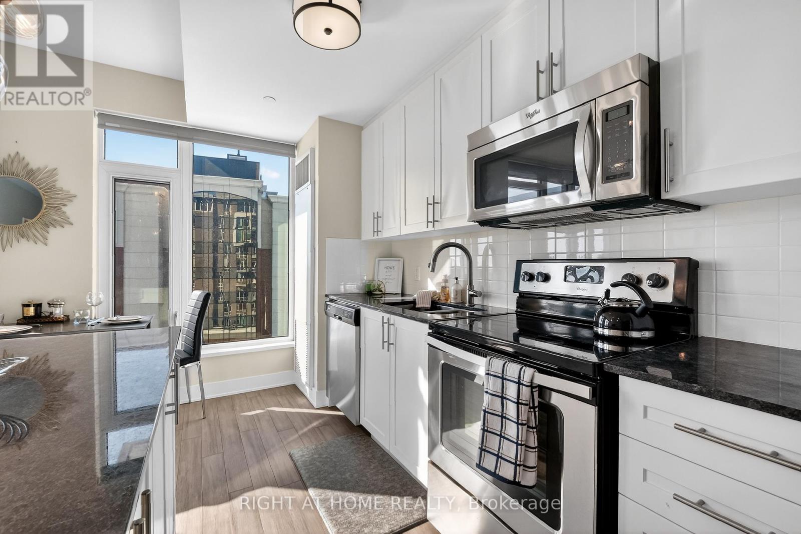 1 Bed, 1 Bath Apartment for Sale in Ottawa – 806 – 118 HOLMWOOD AVENUE, Ottawa – MLS# X13546428 - Image 11