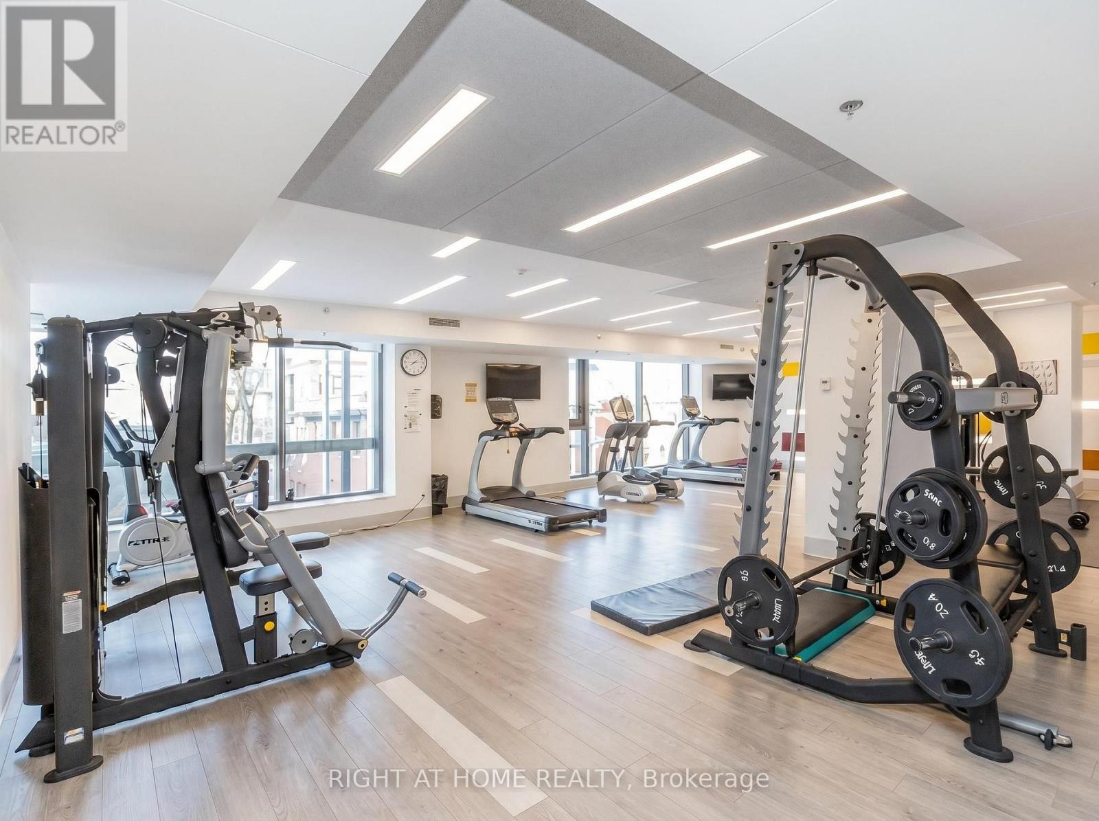 1 Bed, 1 Bath Apartment for Sale in Ottawa – 806 – 118 HOLMWOOD AVENUE, Ottawa – MLS# X13546428 - Image 16