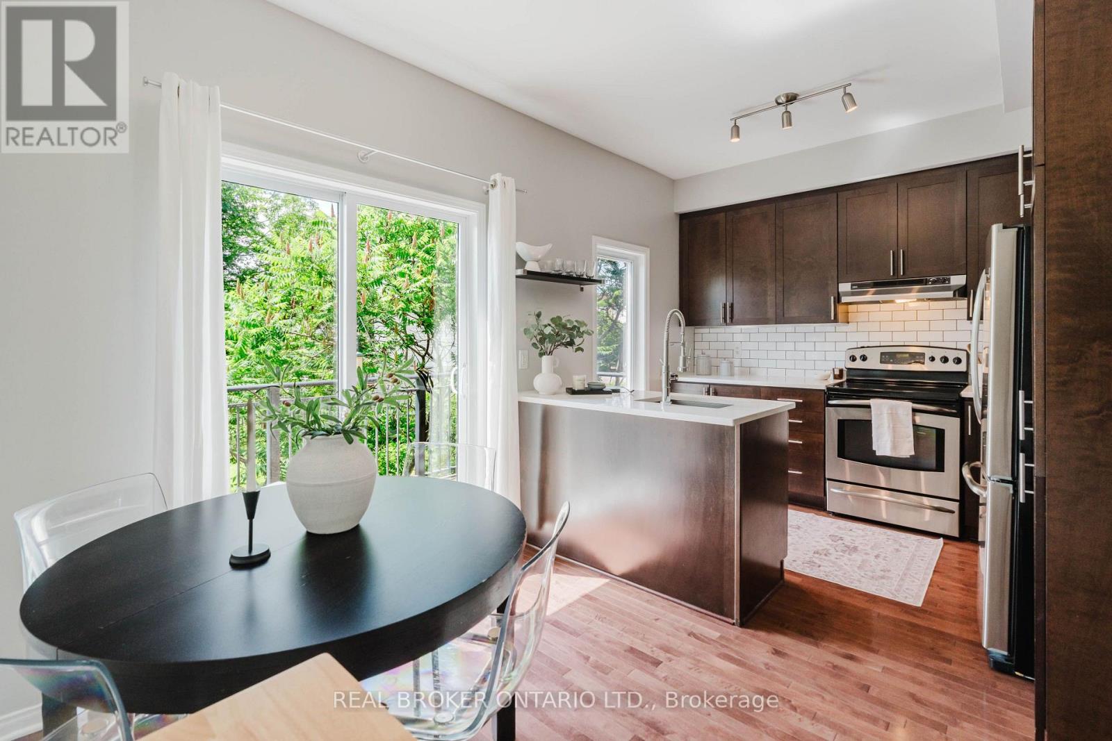 88 SONGBIRD PRIVATE, Ottawa. Luxury613. By Peter Sagos - Image 15