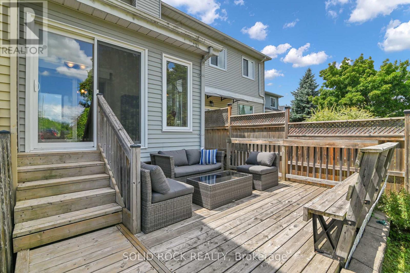 3 Bed, 3 Bath House for Sale in Ottawa – 74 PICKWICK DRIVE, Ottawa – MLS# X13546462 - Image 33