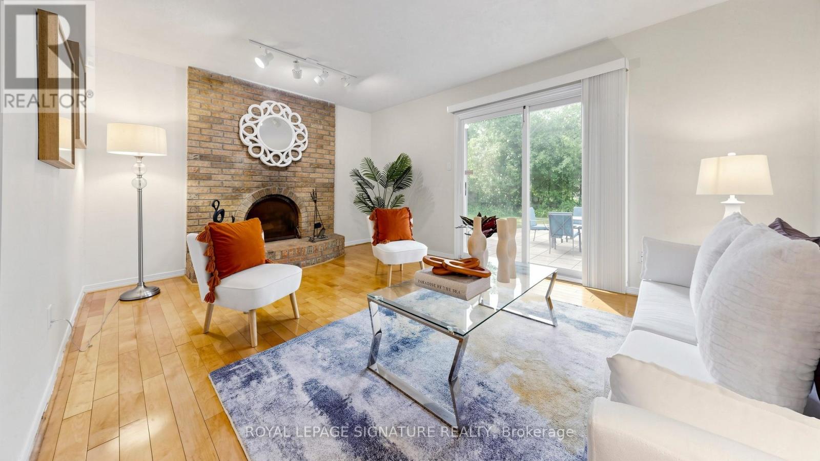 12 LINTON COURT - 8