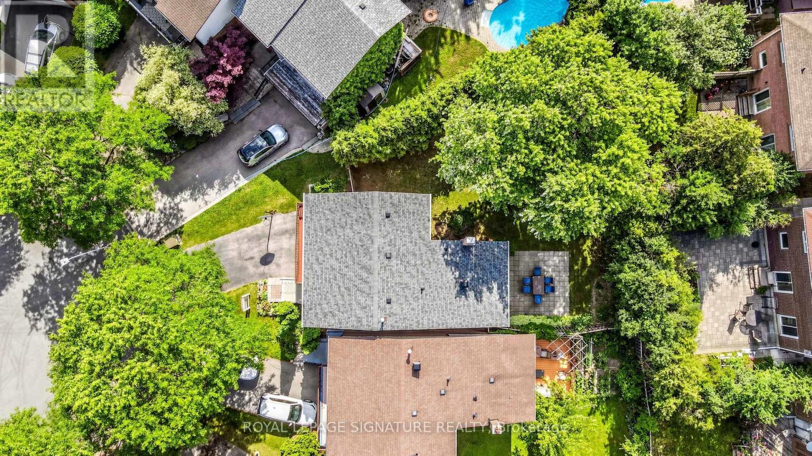 12 LINTON COURT - 19