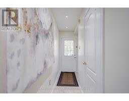 14 Rock Haven Lane, Brampton, ON L6X0H2 Photo 10