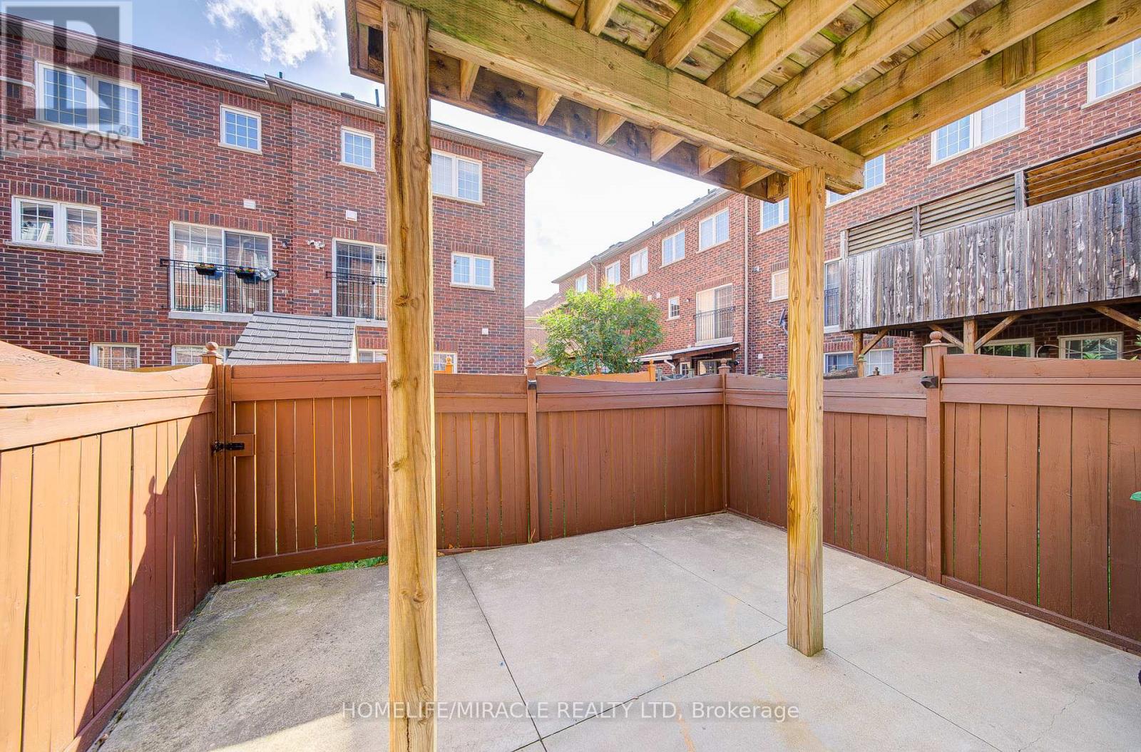 14 ROCK HAVEN LANE - 45