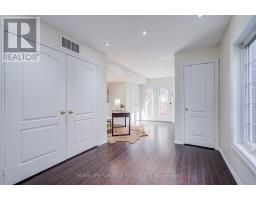Family room - 14 Rock Haven Lane, Brampton, ON L6X0H2 Photo 7