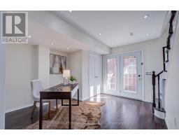 14 Rock Haven Lane, Brampton, ON L6X0H2 Photo 8