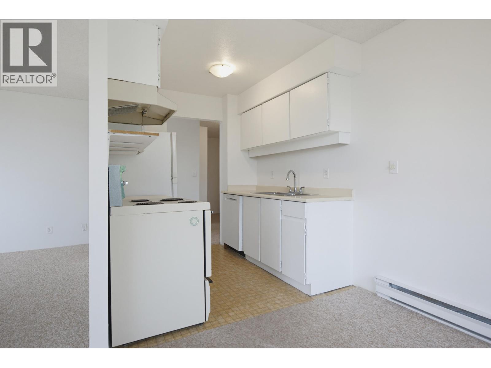 604 3740 ALBERT STREET, Burnaby