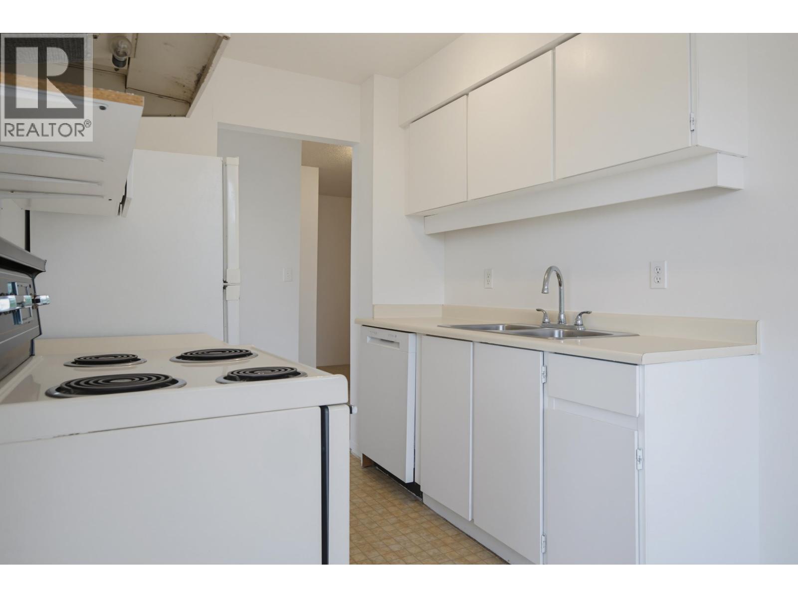 604 3740 ALBERT STREET, Burnaby