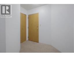 604 3740 Albert Street, Burnaby, BC V5C5Y7 Photo 8