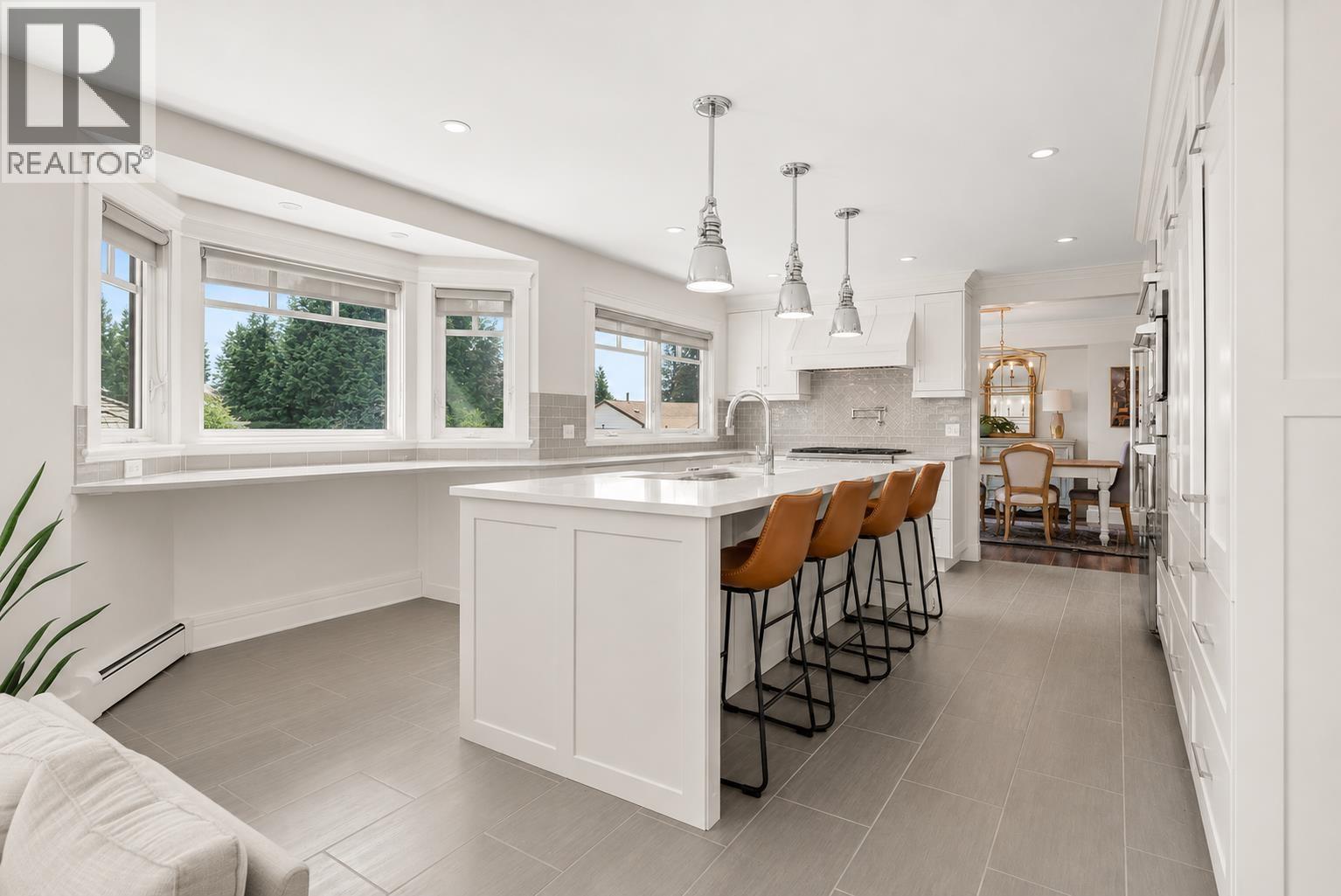 366 BALFOUR DRIVE, Coquitlam