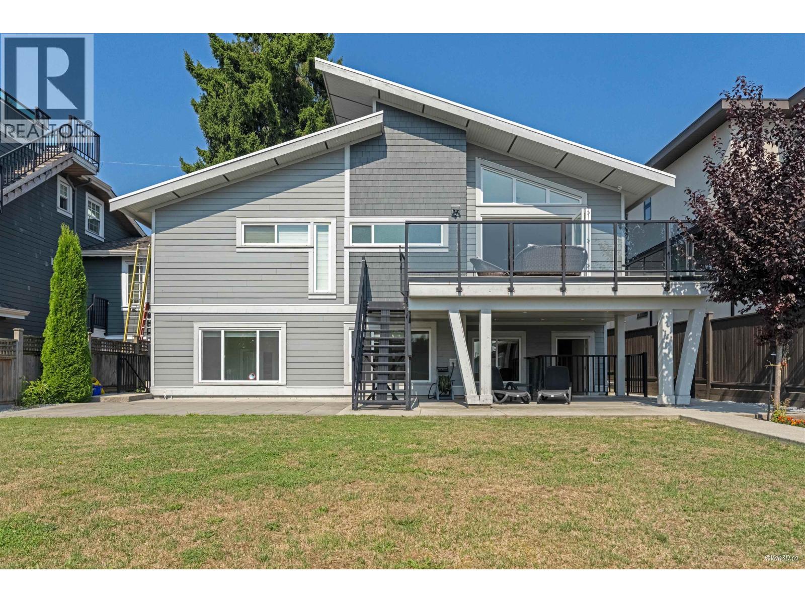 6 Bed, 4 Bath House for Sale in Burnaby – 8008 13TH AVENUE, Burnaby – MLS# R3144802 - Image 27