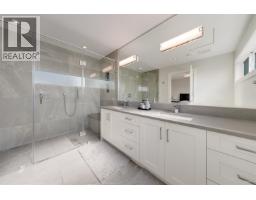 8008 13th Avenue, Burnaby, BC V3N2G2 Photo 13