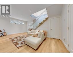 8008 13th Avenue, Burnaby, BC V3N2G2 Photo 21