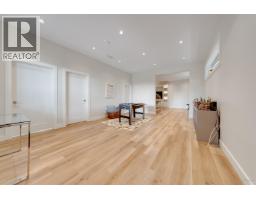 8008 13th Avenue, Burnaby, BC V3N2G2 Photo 22