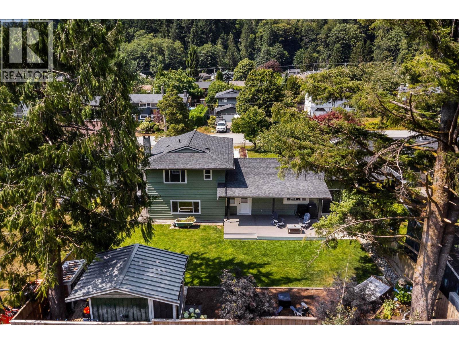 38290 CHESTNUT AVENUE, Squamish