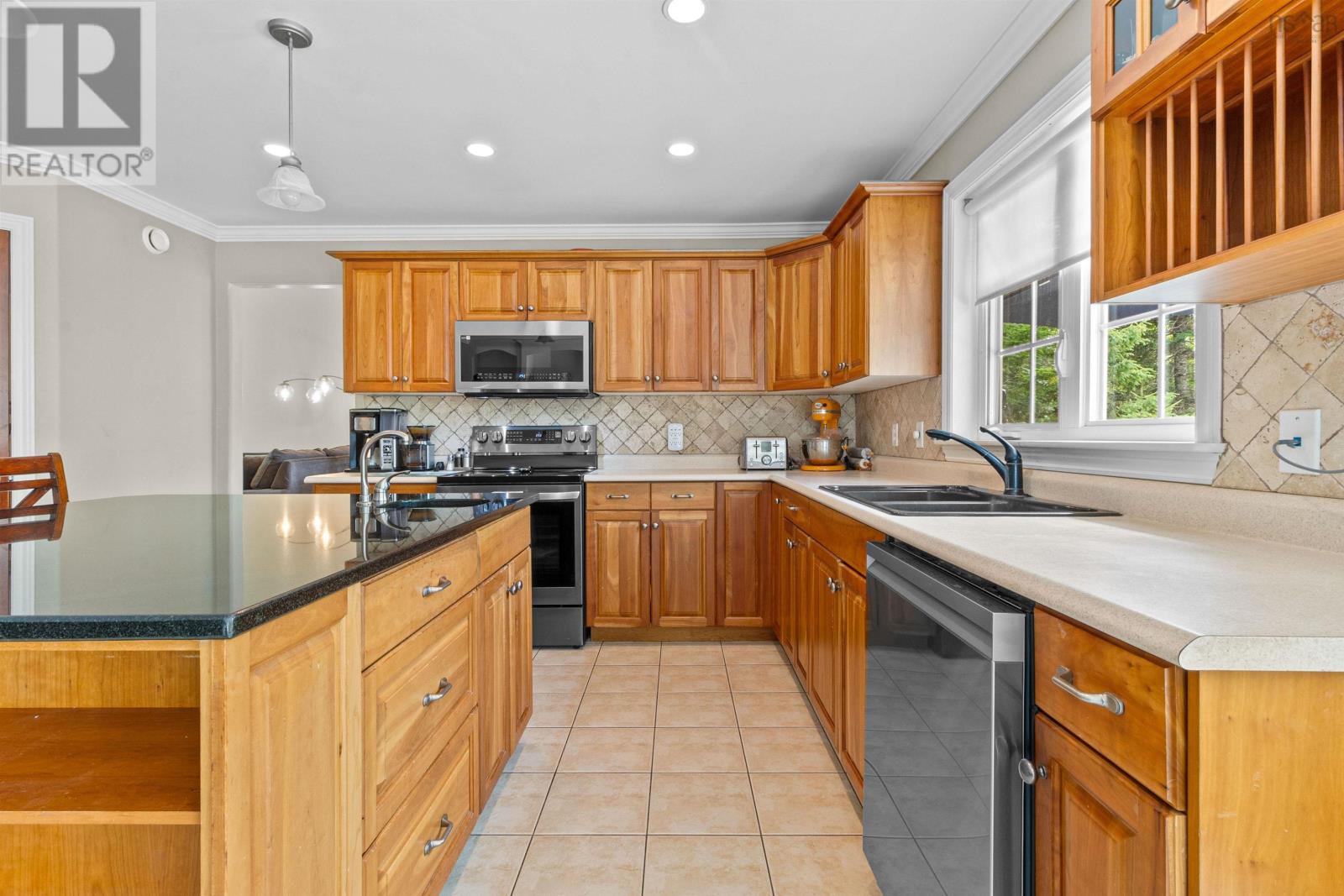 80 Tudor Lane - 11