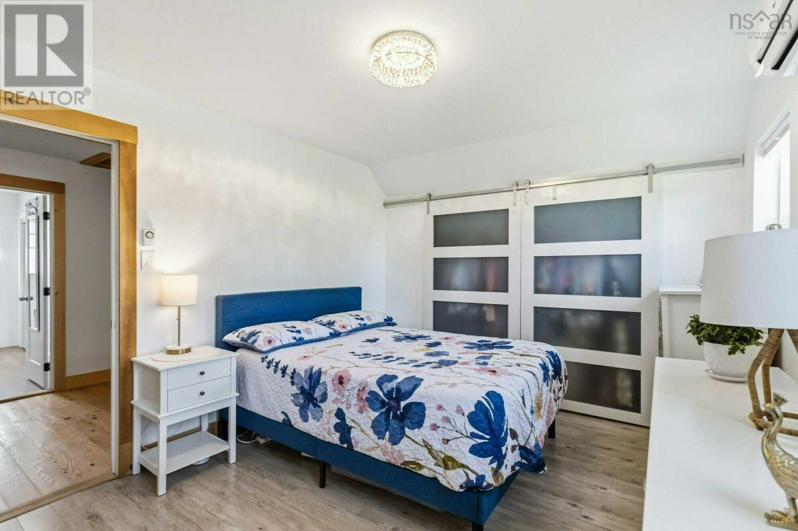 1318 Sweetland Road - 12