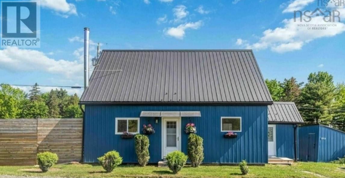 1318 Sweetland Road - 1