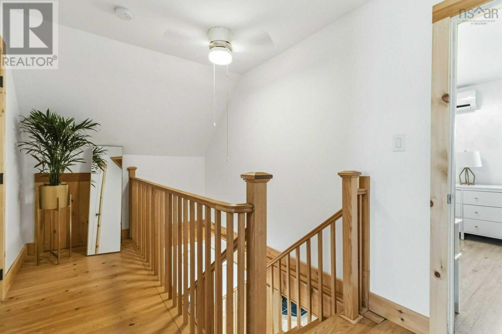 1318 Sweetland Road - 10