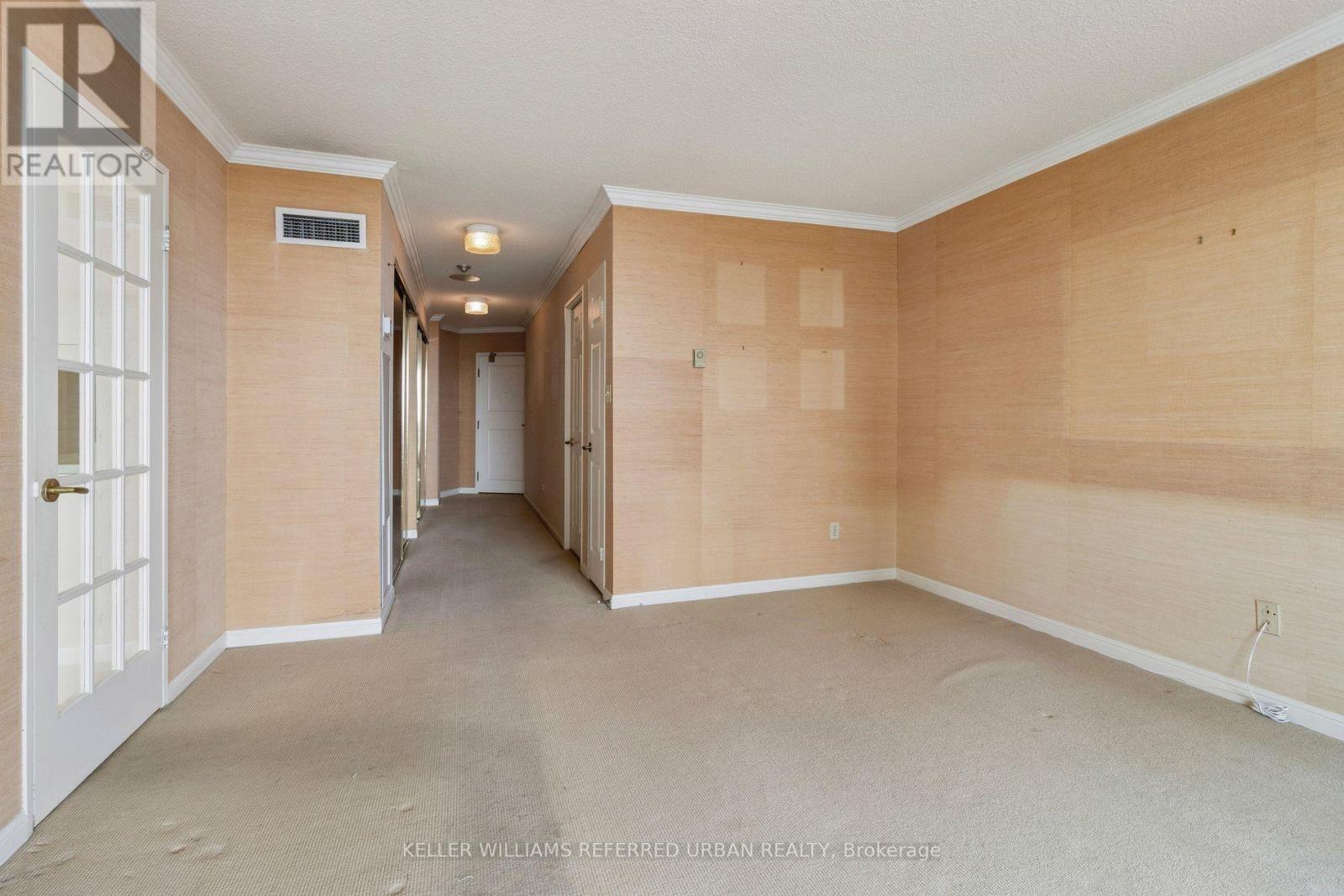 #2103 85 SKYMARK DRIVE - Image 25