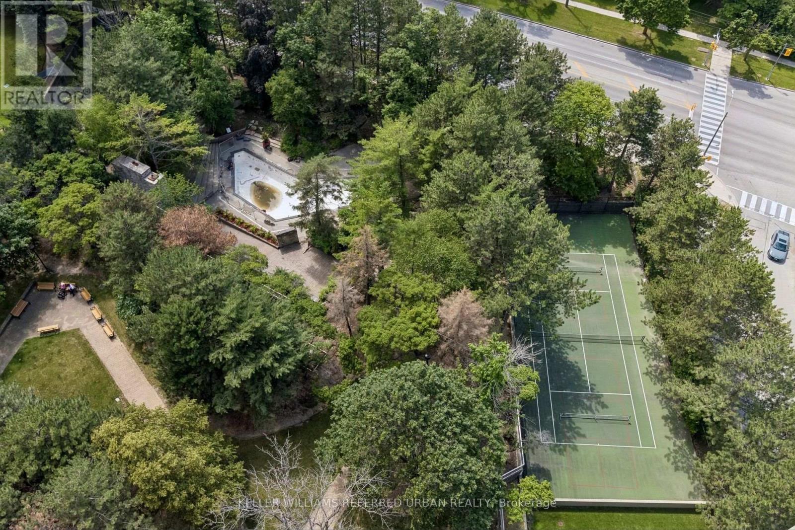 #2103 85 SKYMARK DRIVE - Image 39