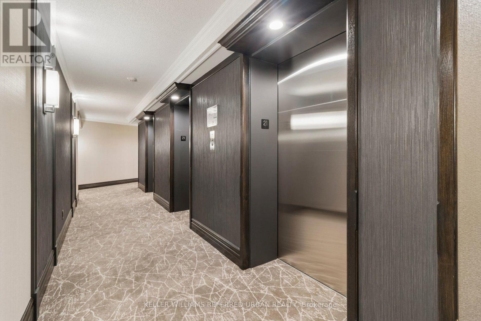 #2103 85 SKYMARK DRIVE - Image 7