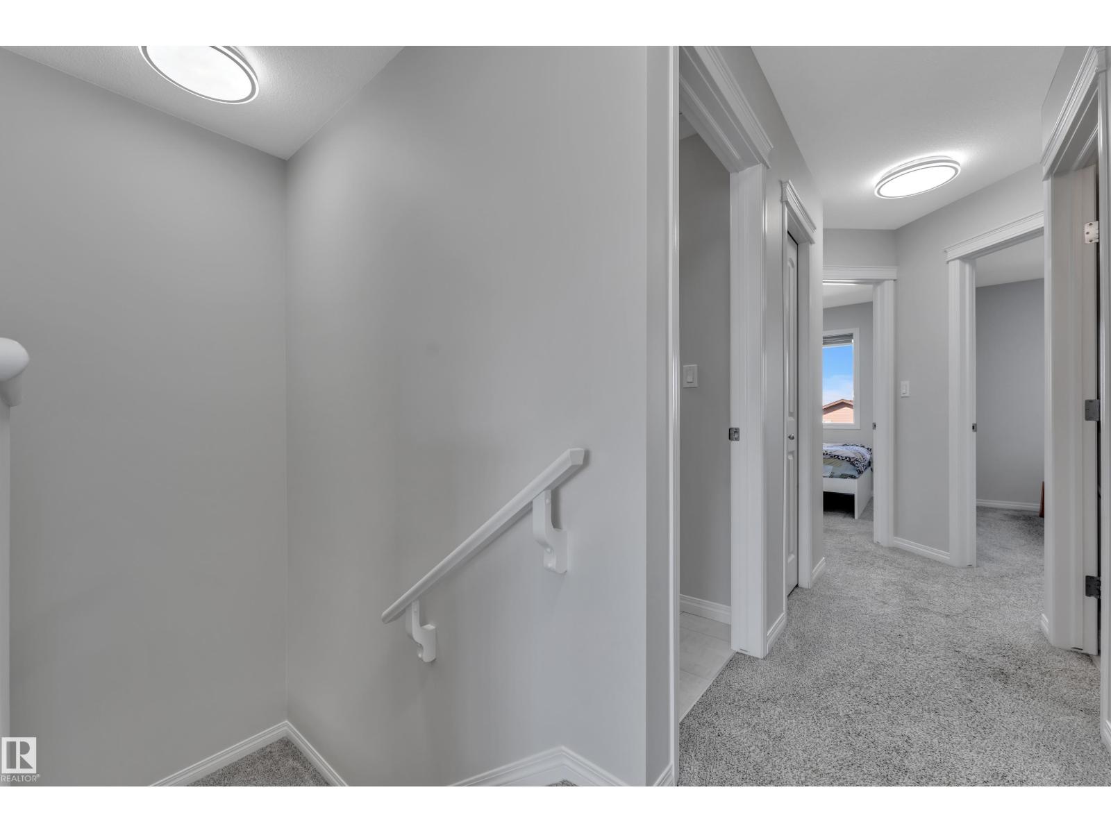2246 54 ST SW — photo 18