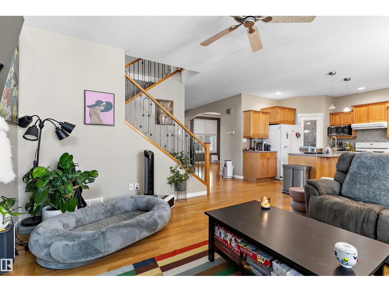 10506 82 ST NW - 9