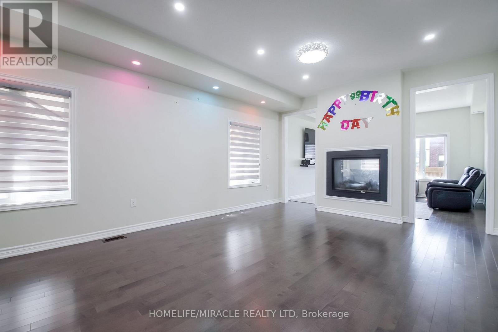 1301 APOLLO STREET - 18