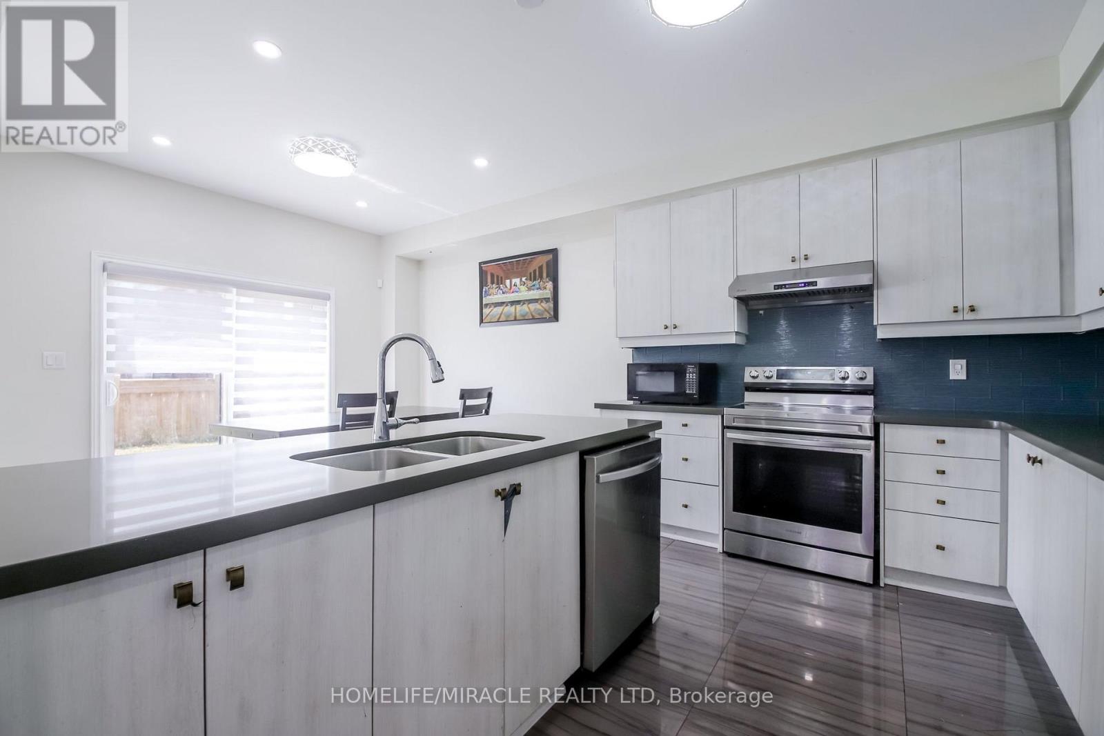1301 APOLLO STREET - Image 23