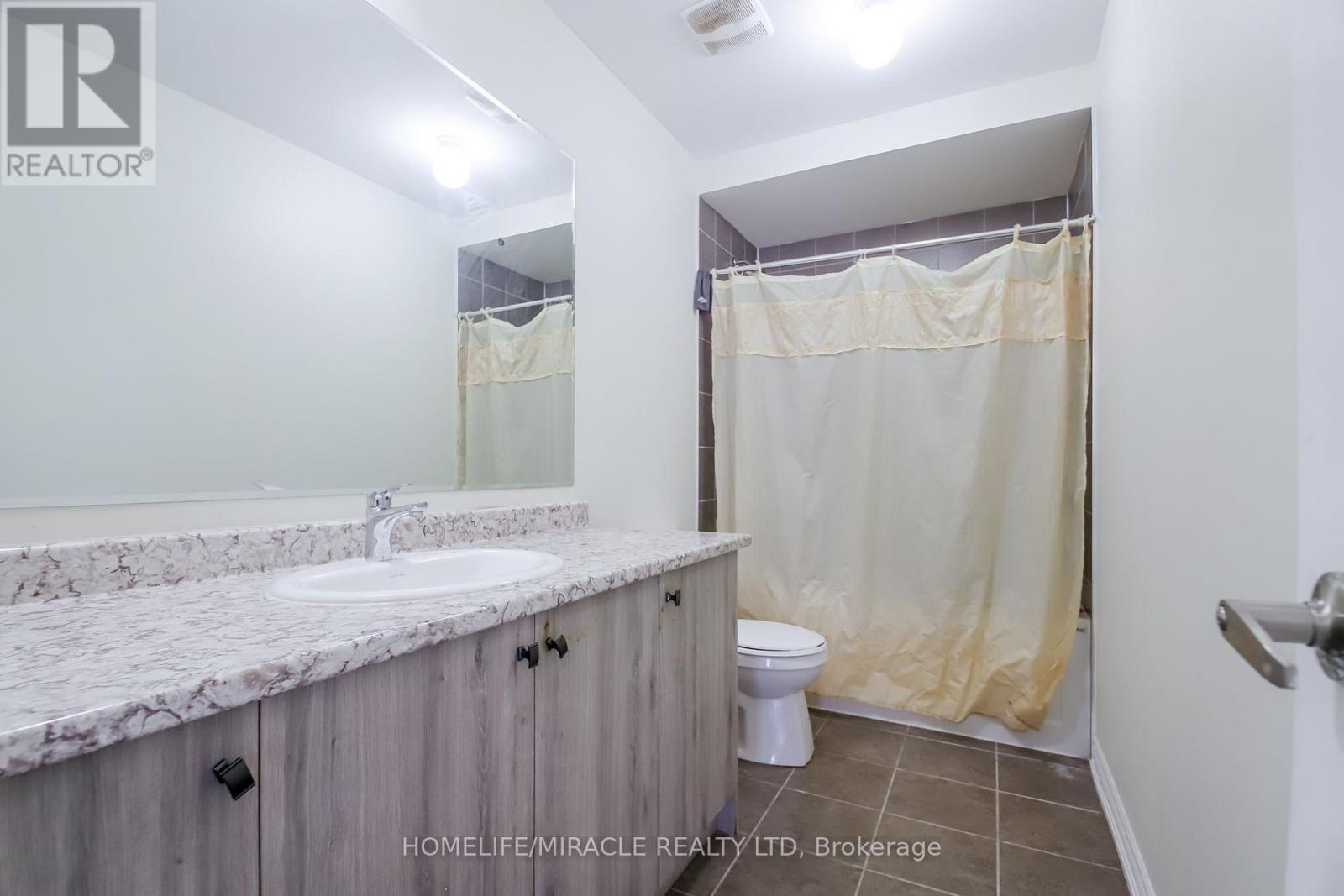 1301 APOLLO STREET - Image 40